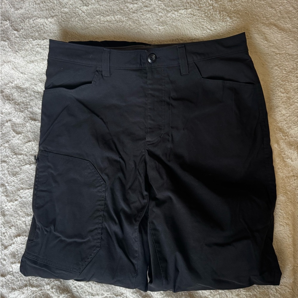 Eddie Bauer Black Fleeced  5-Pocket Men's  Pants